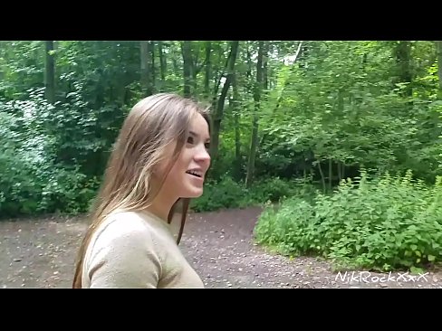 ❤️ Ehdotin Evelinalle, että panisimme julkisella paikalla! Hän suostui. Sitten panin häntä perseeseen ja spermasin hänen suuhunsa. Sitten hän pissasi itseensä. ❤️ Porno at fi.hentai-id.ru
