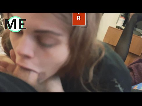 ❤️ Kurkkumulkku, revityt sukkahousut ja revityt korkokengät kiva tavata ❤️ Porno at fi.hentai-id.ru